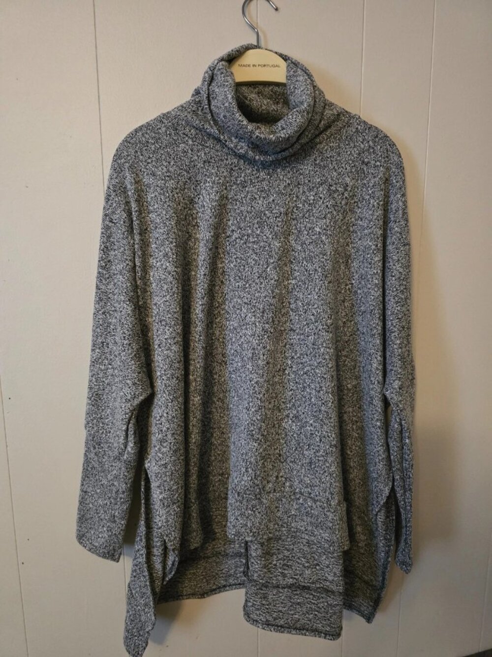 Zenana Women's Cowl Neck Oversized Batwing Poncho Light Sweater Small